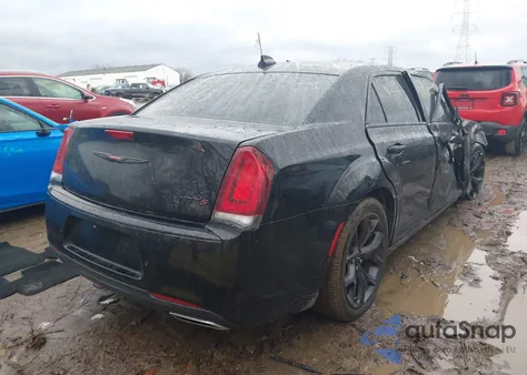 2021 Chrysler 300 300S from USA, damaged, VIN 2C3CCABG0MH545464